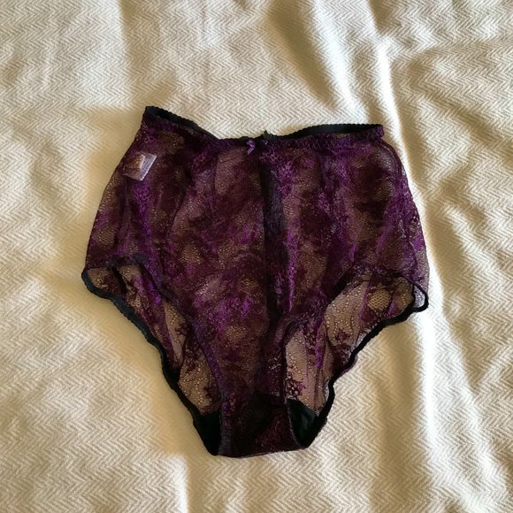 NWOT What Katie Did Gold Label Lace Knicker - Picture 2 of 6